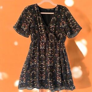 Blu Pepper Small A-Line Sheer Black Floral V-Neck Dress Short Flutter Sleeves